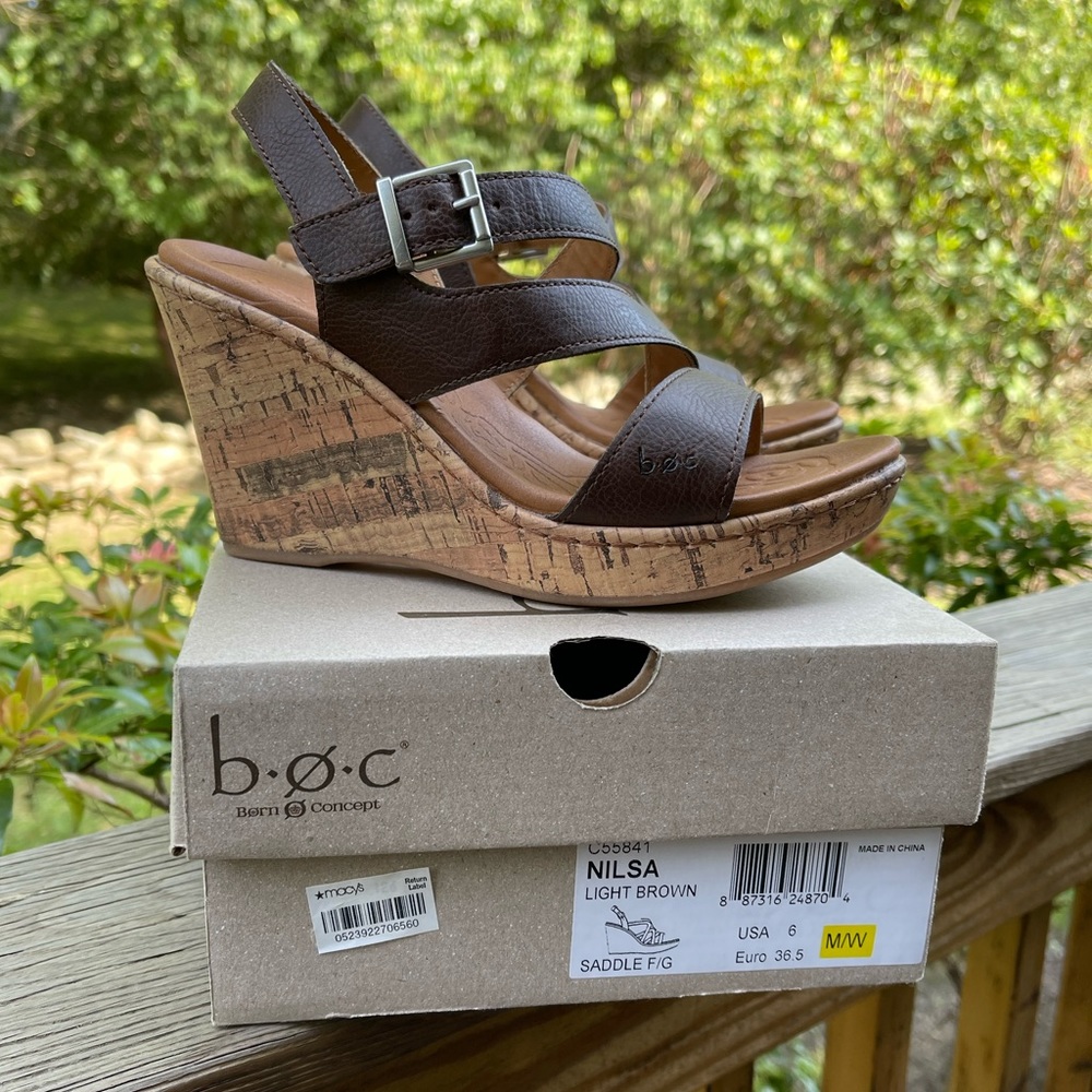 B.O.C. Women’s wedge, Brown